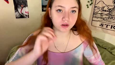 Snapshot of lily_shamy chatting on 12-04-24, 01:09 Alice online show from 12-04-24, 01:09