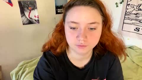 Snapshot of lily_shamy chatting on 12-11-24, 08:58 Alice online show from 12-11-24, 08:58