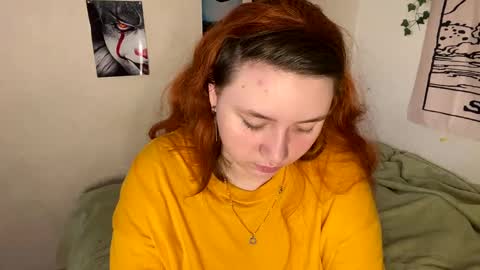 Snapshot of lily_shamy chatting on 12-17-24, 11:49 Alice online show from 12-17-24, 11:49