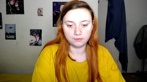 Snapshot of lily_shamy chatting on 01-08-25, 02:46 Alice online show from 01-08-25, 02:46