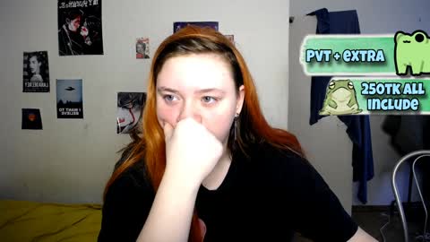 Snapshot of lily_shamy chatting on 01-09-25, 09:48 Alice online show from 01-09-25, 09:48