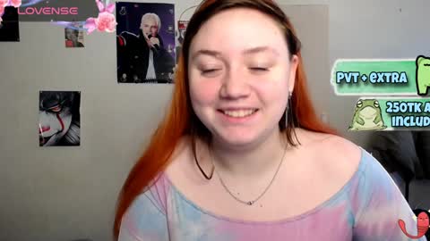 Snapshot of lily_shamy chatting on 01-19-25, 10:50 Alice online show from 01-19-25, 10:50