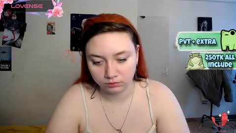 Snapshot of lily_shamy chatting on 02-09-25, 10:31 Alice online show from 02-09-25, 10:31