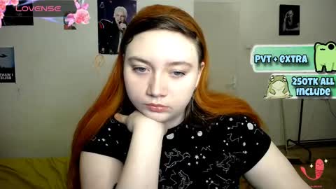 Snapshot of lily_shamy chatting on 02-12-25, 08:18 Alice online show from 02-12-25, 08:18