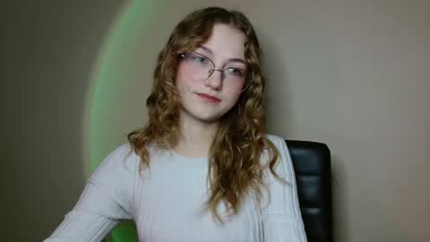 small lily online show from 02-11-26, 03:06