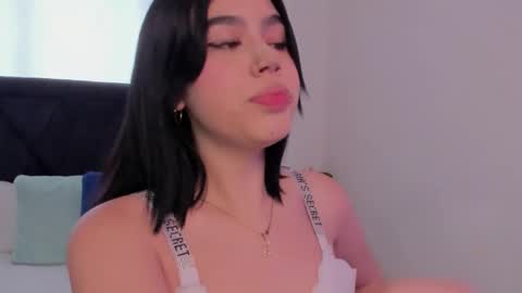 LilyWoodz online show from 01-11-26, 02:44