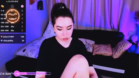 LILY online show from 02-20-25, 10:16