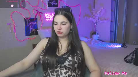 Snapshot of lilyahot68 chatting on 05-11-26, 07:03 Lilya online show from 05-11-26, 07:03