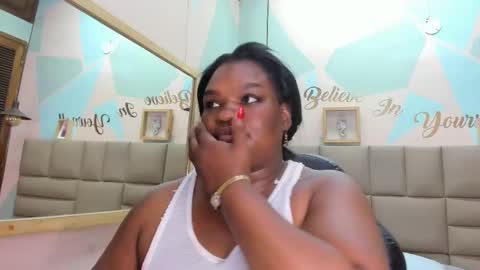 Lily online show from 02-18-25, 11:22