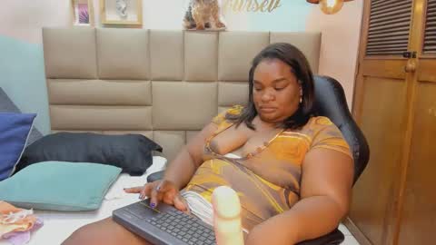 Lily online show from 09-13-25, 12:43