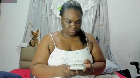 Snapshot of lilybaudyn_ chatting on 04-29-26, 09:02 Lily online show from 04-29-26, 09:02