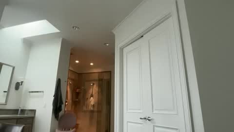 lilybrown07 online show from 02-08-26, 06:22