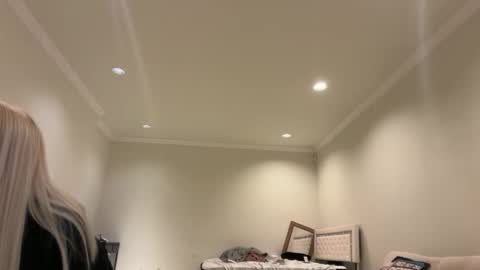 lilybrown07 online show from 02-14-26, 10:06