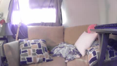 Snapshot of lilybvixen chatting on 10-18-25, 02:07 lilybvixen online show from 10-18-25, 02:07