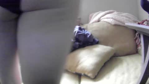 Snapshot of lilybvixen chatting on 11-11-25, 01:44 lilybvixen online show from 11-11-25, 01:44