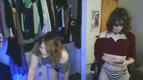 Snapshot of lilybvixen chatting on 03-06-26, 02:30 lilybvixen online show from 03-06-26, 02:30