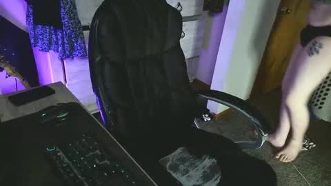 Snapshot of lilybvixen chatting on 03-06-26, 02:57 lilybvixen online show from 03-06-26, 02:57