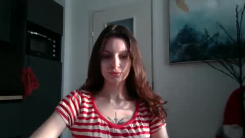 lilycandy_ online show from 01-14-26, 12:44