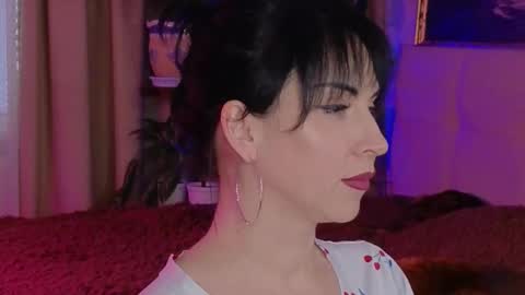 Lily online show from 11-27-25, 08:38