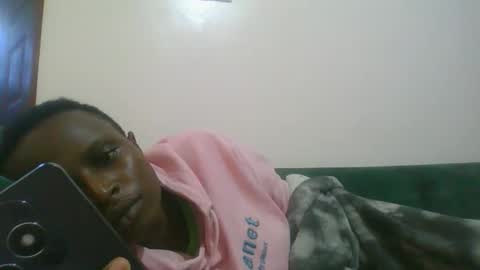 lilycute19 online show from 04-25-26, 01:41