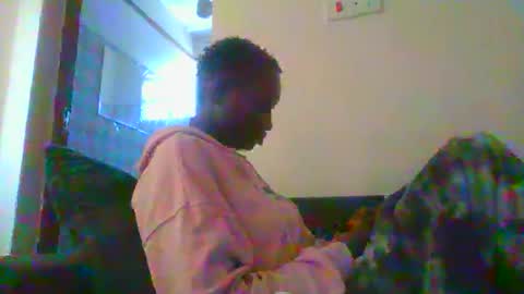 lilycute19 online show from 04-26-26, 06:00