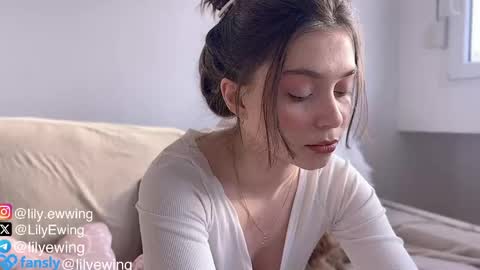 Lily   online show from 04-26-26, 03:42