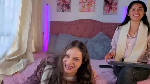 Lily online show from 09-24-25, 01:03