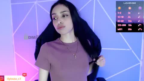 Snapshot of lilylouisee_ chatting on 06-13-26, 09:02 Liliana louise online show from 06-13-26, 09:02