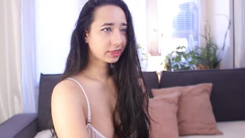 Snapshot of lilyminx chatting on 03-01-25, 03:21 -- My Wishlist  online show from 03-01-25, 03:21