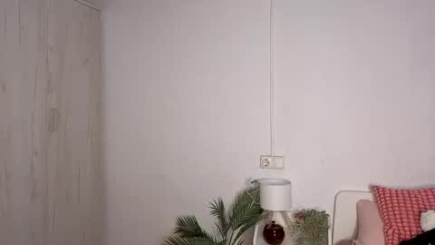 Snapshot of lilypanda chatting on 11-13-25, 08:08 LillyPanda online show from 11-13-25, 08:08