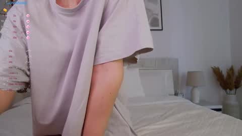 Lily online show from 03-07-25, 08:45