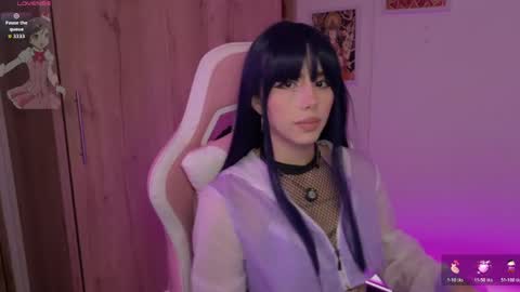 Snapshot of lilyrouse_ chatting on 05-08-26, 03:45 lily help me to collect more cosplay online show from 05-08-26, 03:45