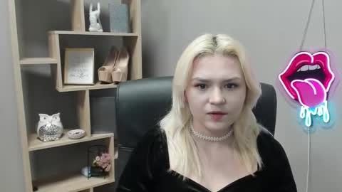 Lily online show from 02-24-26, 02:48