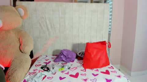 Snapshot of lilyth_7 chatting on 10-12-25, 08:30 lilyth_7 online show from 10-12-25, 08:30