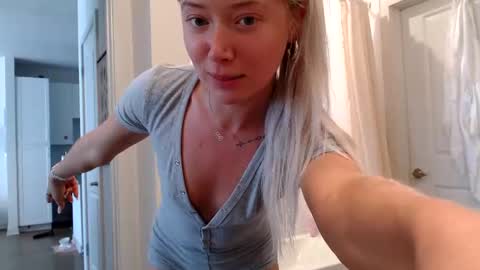Lily Monroe online show from 10-12-25, 07:02