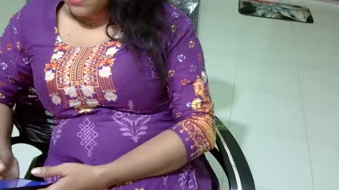 limaakter246618 online show from 01-13-25, 06:16