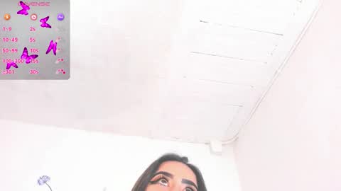 Lin  online show from 11-25-25, 06:08