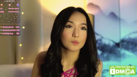 Snapshot of lin_kun chatting on 01-14-25, 09:09 Lin Use menu to play with me online show from 01-14-25, 09:09