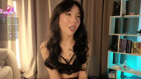 Snapshot of lin_kun chatting on 03-29-26, 08:36 Lin Use menu to play with me online show from 03-29-26, 08:36