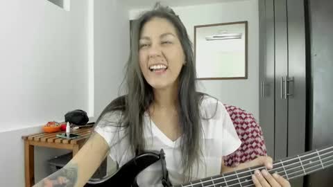 Snapshot of lina__mandarina chatting on 01-09-25, 08:33 Lina Mandarina online show from 01-09-25, 08:33