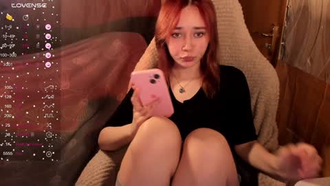 Snapshot of lina_and_lion chatting on 12-09-24, 08:00 Scarlet online show from 12-09-24, 08:00