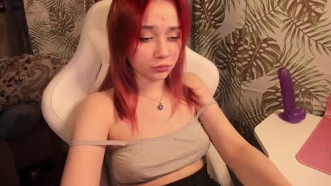 Snapshot of lina_and_lion chatting on 01-04-25, 10:49 Scarlet online show from 01-04-25, 10:49