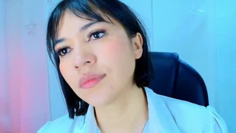  Lina Bedoya  online show from 04-24-26, 11:34