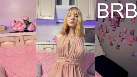 Snapshot of lina_blueeyed chatting on 02-09-25, 10:42 Lina blueeyed    GMT3 1100-1700 Mon Wed Thu Sat Sun online show from 02-09-25, 10:42