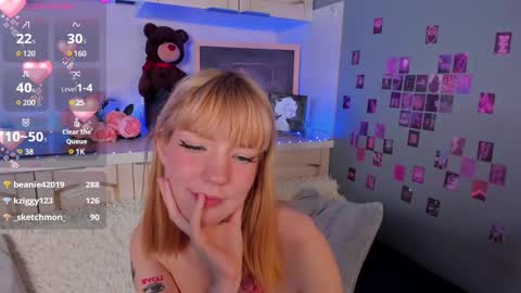 Snapshot of lina_blueeyed chatting on 03-01-25, 02:23 Lina blueeyed    GMT3 1100-1700 Mon Wed Thu Sat Sun online show from 03-01-25, 02:23