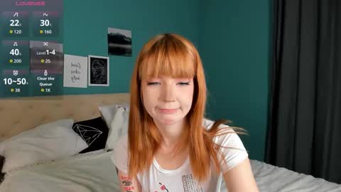 Snapshot of lina_blueeyed chatting on 10-03-25, 09:17 Lina blueeyed    GMT3 1100-1700 Mon Wed Thu Sat Sun online show from 10-03-25, 09:17
