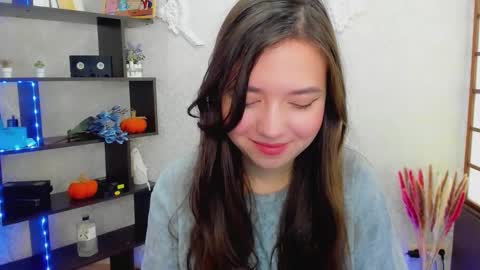 Snapshot of lina_brownie chatting on 12-21-24, 02:09 Lina online show from 12-21-24, 02:09