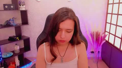 Snapshot of lina_brownie chatting on 12-29-24, 05:21 Lina online show from 12-29-24, 05:21