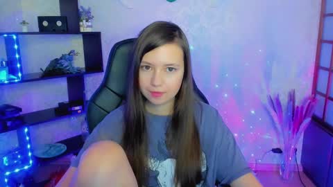 Snapshot of lina_brownie chatting on 01-05-25, 02:17 Lina online show from 01-05-25, 02:17