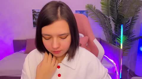 Snapshot of lina_brownie chatting on 02-11-25, 04:44 Lina online show from 02-11-25, 04:44